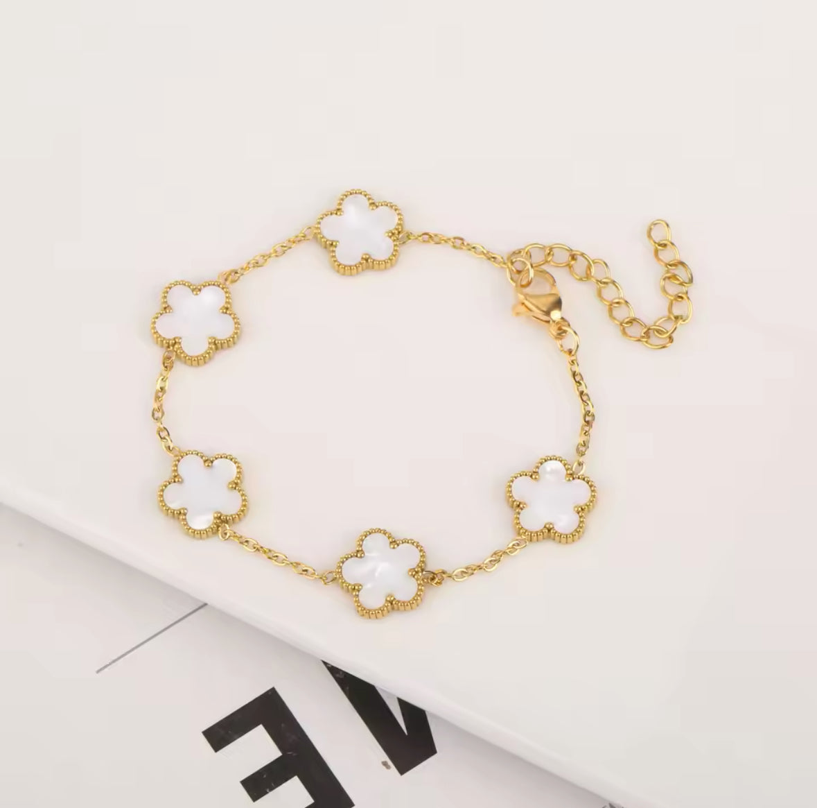 Luxury Clover Bracelet